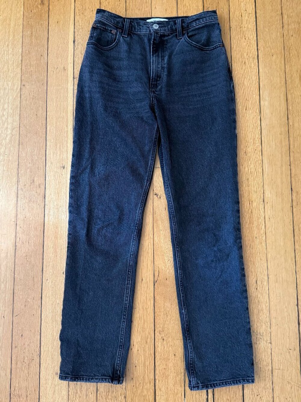 Abercrombie 90s Straight Ultra High Rise Jeans